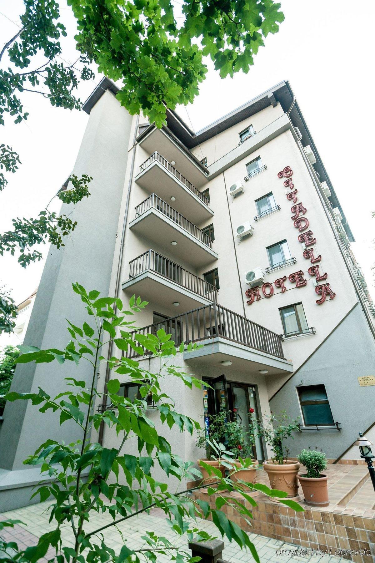 Hotel Nelisse Bukarest Exteriör bild