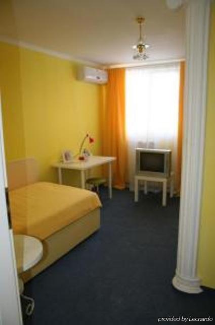 Hotel Nelisse Bukarest Rum bild