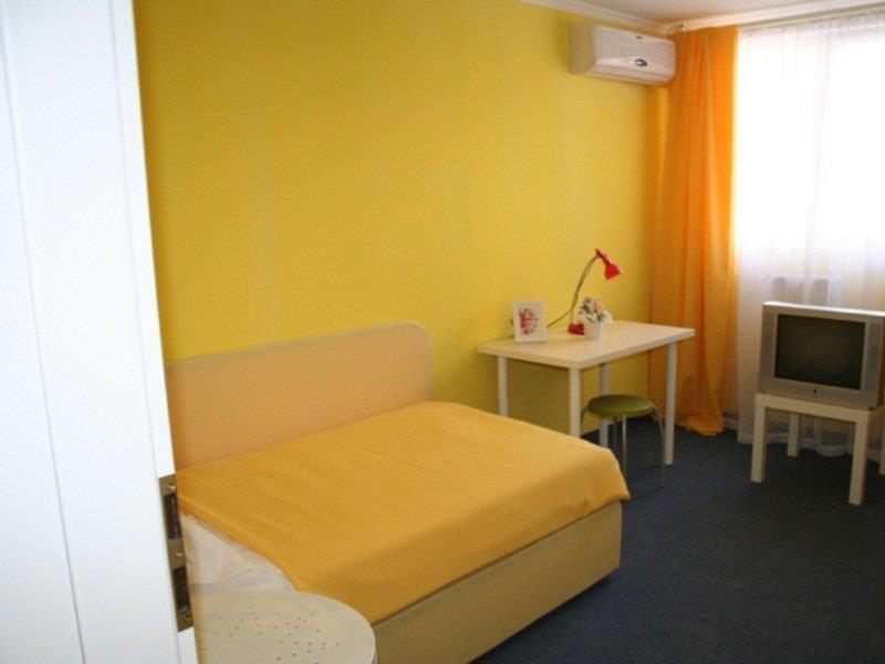 Hotel Nelisse Bukarest Rum bild